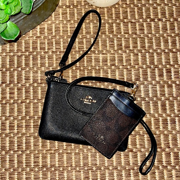 Coach Handbags - Coach wristlet and badge holder with lanyard
